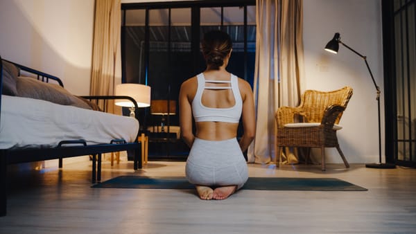 Do This 5-Minute Yoga Routine Before Bed - You’ll Sleep Better Instantly